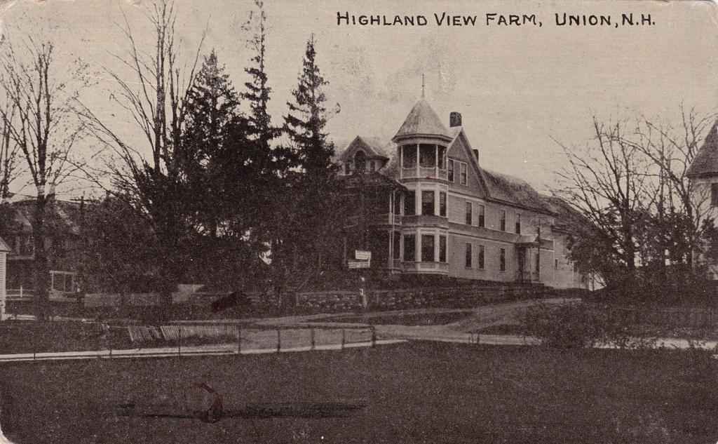 [Wadleigh House (Main Street and Middleton Hill Road) in 2004]